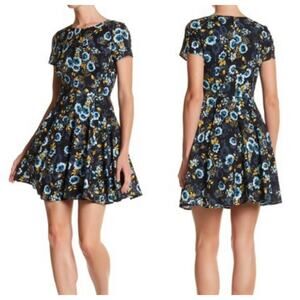 NWT Yumi Kim Midnight Garden Short Sleeve Dress Sz Small